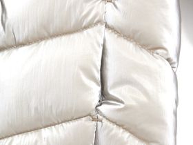 Куртка для маленькой девочки