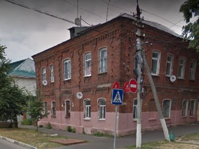 Здание, где в трактире Кабанова в 1907 г. проходило собрание уполномоченных от рабочих, которые избрали выборщиком во II Государственную Думу руководителя егорьевских большевиков Конина Григория Петровича
