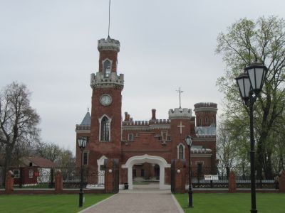 Дворцовый ансамбль Ольденбургских «Рамонь»