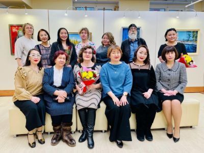 «Свет творчества»: выставка воспитанников и преподавателей ДШИ Светлого и Чернышевского