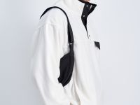 Толстовка с воротником-стойкой