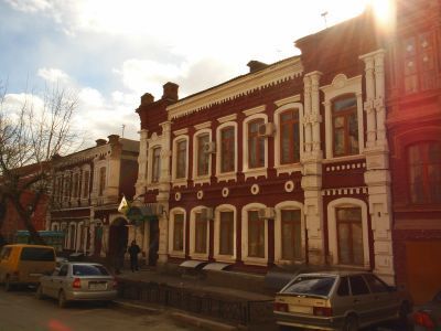 Дом купца Мишина (Волгоградский филиал Московского коммерческого университета)