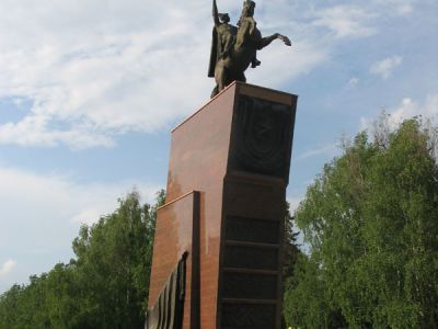 Памятник В. И. Чапаеву