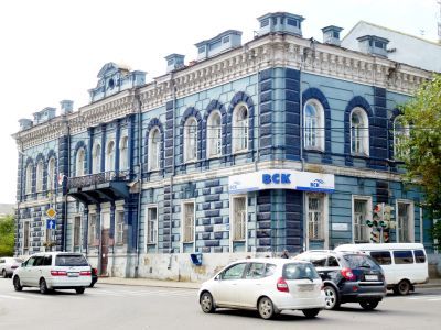 Дом офицеров (бывш. дом купца Колыгина)