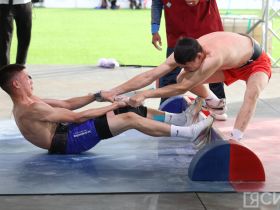 Завершились соревнования по мас-рестлингу и якутской вертушке на Играх Манчаары