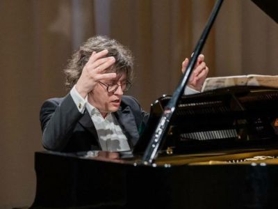 Александр Яковлев «Нескучная классика»