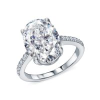Серебряное кольцо с фианитами