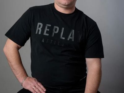 Билеты на Сергей Завьялов (Arbat 21 (ex. Arbat Hall)) / Концерт | Афиша | ИнфоТаймс