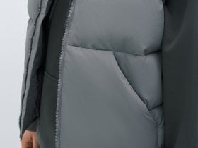 Жилет с воротником-стойкой и накладными карманами, Зеленый