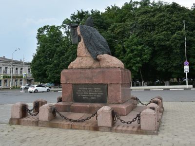 Памятник Я.П.Бакланову