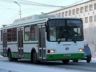 В Якутске возобновили движение автобусов по улице Якова Потапова