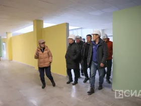 Дмитрий Садовников провел выездной осмотр социальных объектов Якутска