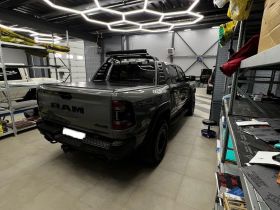 До 18 млн рублей: обзор самых дорогих автомобилей, выставленных на продажу в Якутске