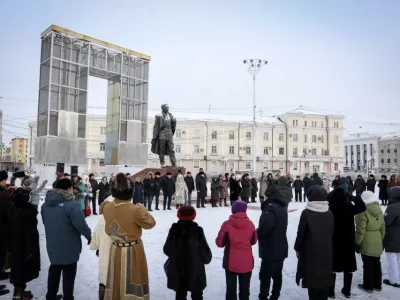 В Якутии отмечают 130-летие Платона Ойунского