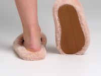 Тапочки женские