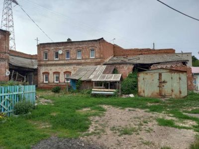 Двухэтажный северный флигель