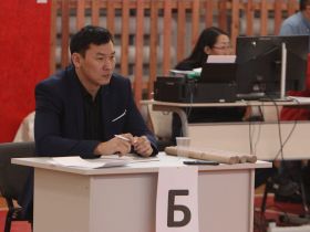 В селе Хатассы выявлены чемпионы Якутска по мас-рестлингу