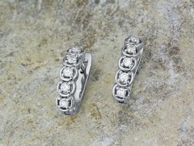 Серьги из белого золота с бриллиантами э0901сг05161000