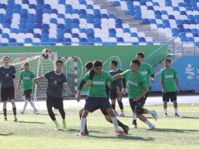 Определены финалисты чемпионата Якутии по мини-футболу