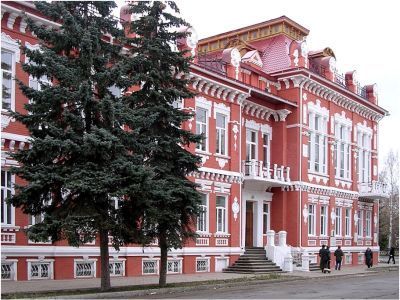 Здание бывшей земской управы (Горисполком)