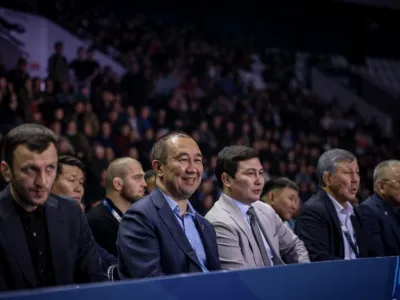 Айсен Николаев посетил XVI Международный турнир по вольной борьбе памяти Дмитрия Коркина