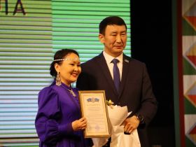 В Якутии состоялся торжественный вечер «Саха тыла саҕар кыыма»