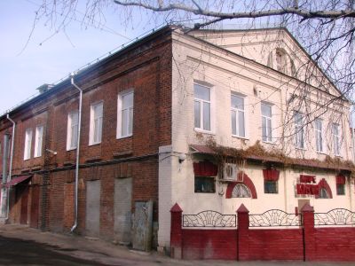 Двухэтажный корпус