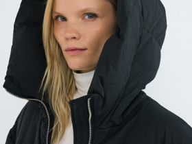 Утеплённая стёганая куртка с капюшоном, Черный