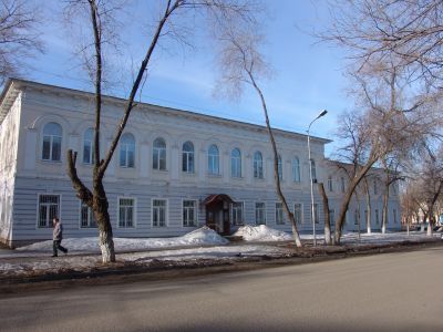 Здание клуба Оренбургских большевиков, где 19-23 мая 1917 г. обсуждались апрельские тезисы В.И.Ленина, в августе 1917 г. создана самостоятельная организация большевиков