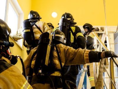 Хлопок газового баллончика произошел в девятиэтажном доме в Мирном