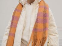 Шарф с добавлением шерсти в клетку