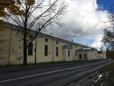 Манеж полковой