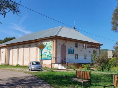 Центральный дом культуры п. Октябрьского