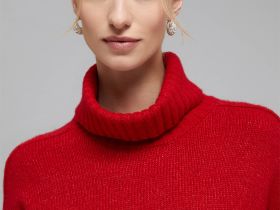 Свитер с шерстью