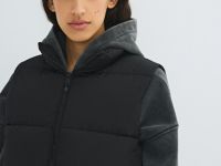 Утеплённый жилет, Черный