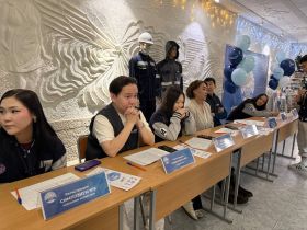 В Якутске открыли XIX форум «Шаг в будущую профессию»