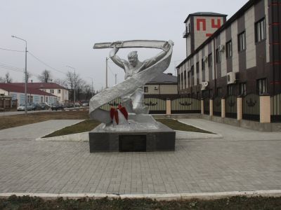 Памятник пожарным, погибшим в годы Великой Отечественной войны