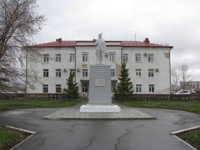 Памятник В.И. Ленину