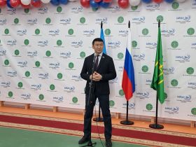 В селе Сунтар Якутии открыли спорткомплекс с бассейном