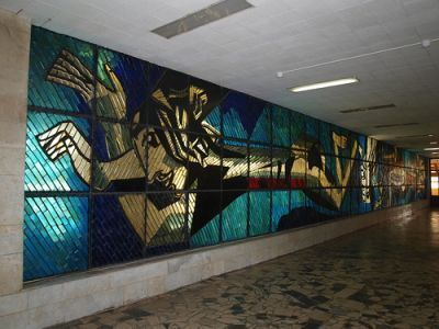 "Гидронавты" - витраж вестибюля Института океанологии АН СССР