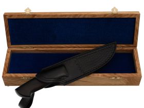 Шкатулка для ножа дуб, бесцветное масло