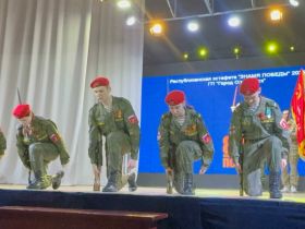 Знамя Победы встретили в Олекминском районе