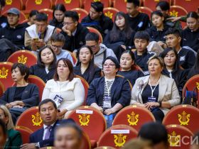 Пленарное заседание гражданского форума – 2025 открылось в Якутске