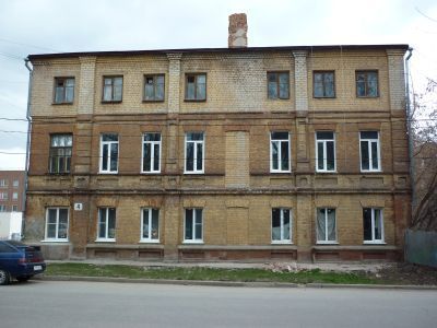 Усадебный дом н. ХХ в. трехэтажный дом