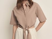 Блузка из хлопка и льна с завязками на поясе