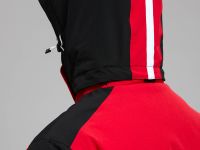 Горнолыжная куртка со съемным капюшоном