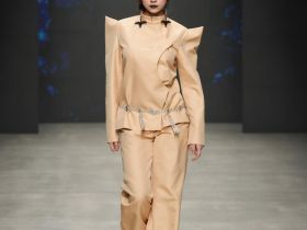 Якутский дизайнер представила новую коллекцию на Московской неделе моды