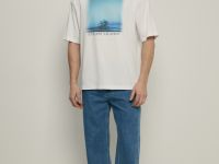 Оверсайз футболка с принтом