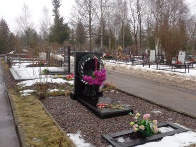 Могила Героя Советского Союза Е.М.Чалова