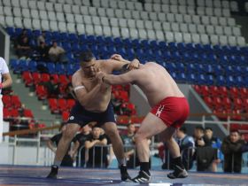 Верхневилюйцы взяли все путёвки на Игры Манчаары по хапсагаю